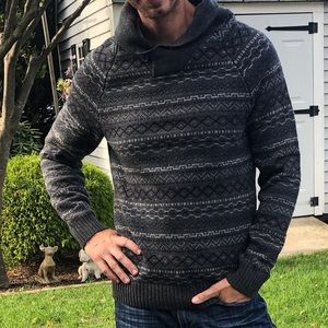 Old Navy sweater